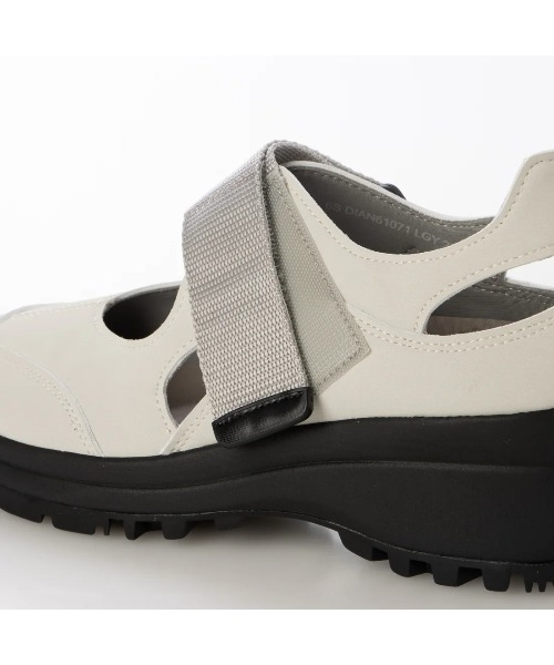 D'ICI(ディッシィ)の「ワンストラップスニーカー(スニーカー・レディース・ライトグレー/ブラック・24.5cm/24cm/23.5cm/23cm/22.5cm)」の12枚目の写真