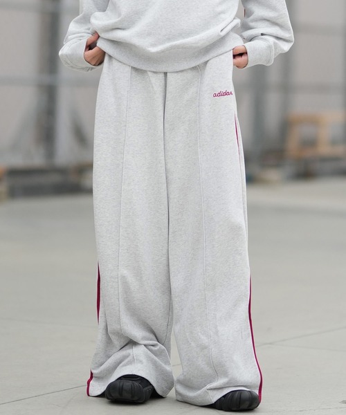 adidas（アディダス）の「adidas/アディダス Ｗ  ＳＥ ＣＯＬＯＲＰＯＰ パンツ VB017（その他パンツ・レディース・グレー/ブラック×ホワイト/ベージュ・M/L）」の2枚目の写真