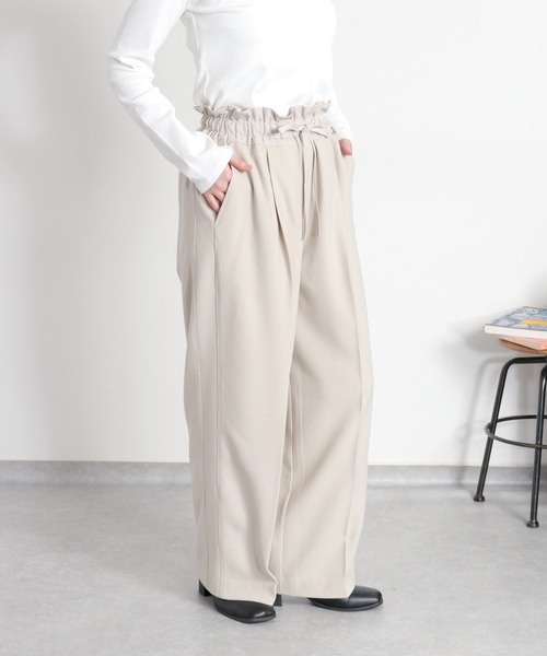 cepo（セポ）の「〈セットアップ対応〉ウエスト切替イージートラウザーパンツ（スラックス・レディース・ベージュ/チャコール・M）」の2枚目の写真