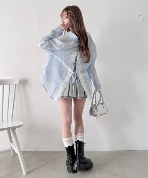 Loueme(ルエム)の「リボンレースバックスリットシアーシャツ(シャツ/ブラウス・レディース・ライトブルー/ホワイト/ピンク・FREE)」の16枚目の写真