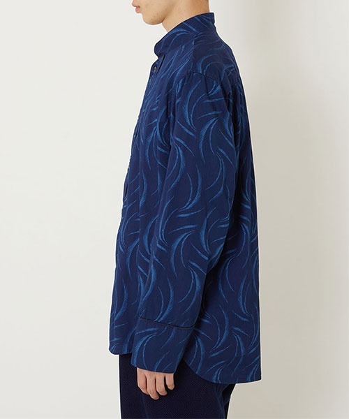 BLUE BLUE JAPAN(ブルーブルージャパン)の「インディゴバッセン スリーピーシャツ(シャツ/ブラウス・メンズ・インディゴブルー・M/L/XL/S)」の3枚目の写真