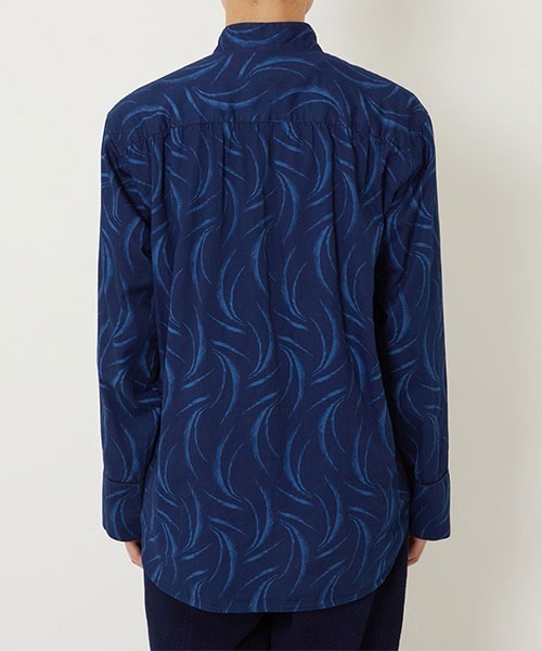 BLUE BLUE JAPAN(ブルーブルージャパン)の「インディゴバッセン スリーピーシャツ(シャツ/ブラウス・メンズ・インディゴブルー・M/L/XL/S)」の4枚目の写真