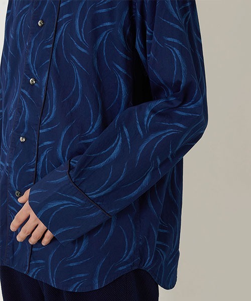 BLUE BLUE JAPAN(ブルーブルージャパン)の「インディゴバッセン スリーピーシャツ(シャツ/ブラウス・メンズ・インディゴブルー・M/L/XL/S)」の7枚目の写真