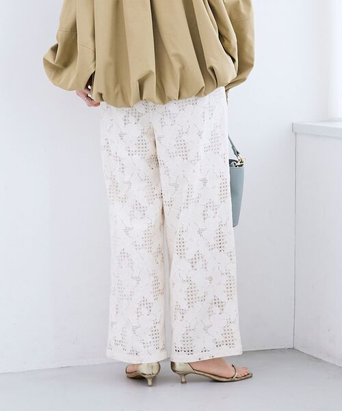 le.coeur blanc(ルクールブラン)の「レースイージーワイドパンツ(その他パンツ・レディース・ミント/ブラック/オフホワイト・38)」の7枚目の写真