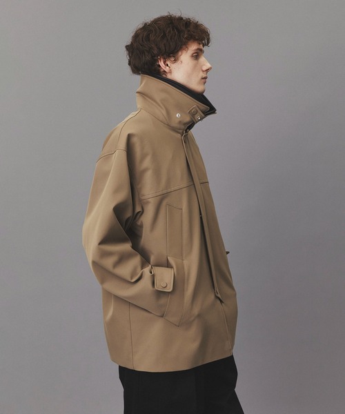 PUBLIC TOKYO（パブリックトウキョウ）の「2WAYレザーカラーハーフコート    /ジャケット/春服/ブルゾン（ステンカラーコート・メンズ・ベージュ/ダークグレー・1/2）」の15枚目の写真