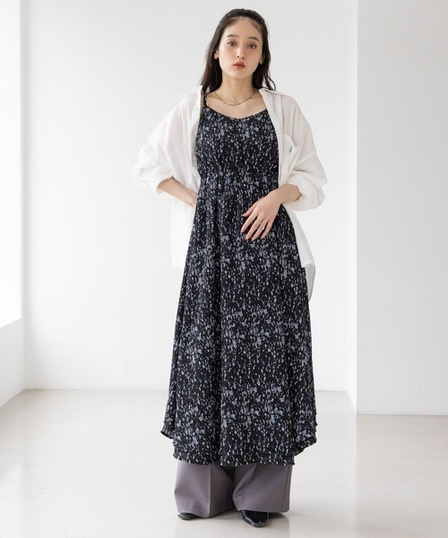 RAGEBLUE(レイジブルー)の「バックリボン/楊柳柄キャミワンピース(ワンピース・レディース・ブルー系/ブラック系/ネイビー系/ホワイト系・FREE)」の3枚目の写真