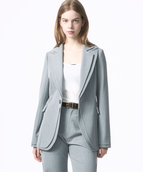 Nora Lily elle(ノラリリーエル)の「【Nora Lily】「elle」Pin Stripe Double Lapel Jacket(テーラードジャケット・レディース・ダークグレー/グレー・FREE)」の3枚目の写真