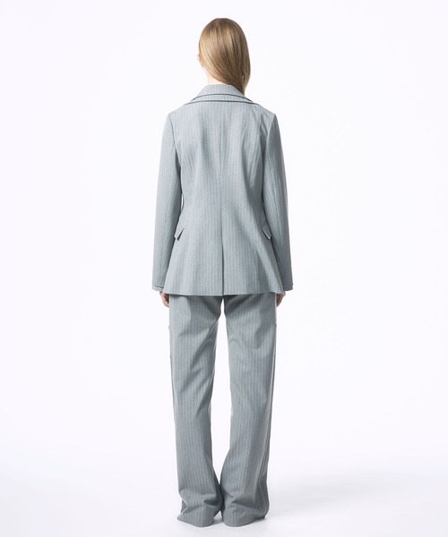 Nora Lily elle(ノラリリーエル)の「【Nora Lily】「elle」Pin Stripe Double Lapel Jacket(テーラードジャケット・レディース・ダークグレー/グレー・FREE)」の7枚目の写真