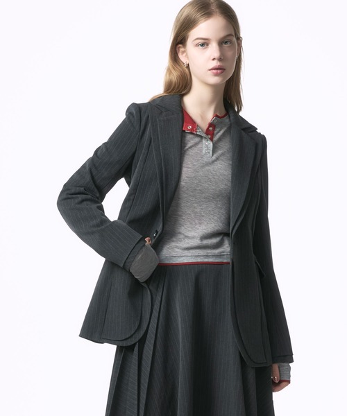 Nora Lily elle(ノラリリーエル)の「【Nora Lily】「elle」Pin Stripe Double Lapel Jacket(テーラードジャケット・レディース・ダークグレー/グレー・FREE)」の11枚目の写真