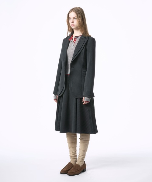 Nora Lily elle(ノラリリーエル)の「【Nora Lily】「elle」Pin Stripe Double Lapel Jacket(テーラードジャケット・レディース・ダークグレー/グレー・FREE)」の13枚目の写真