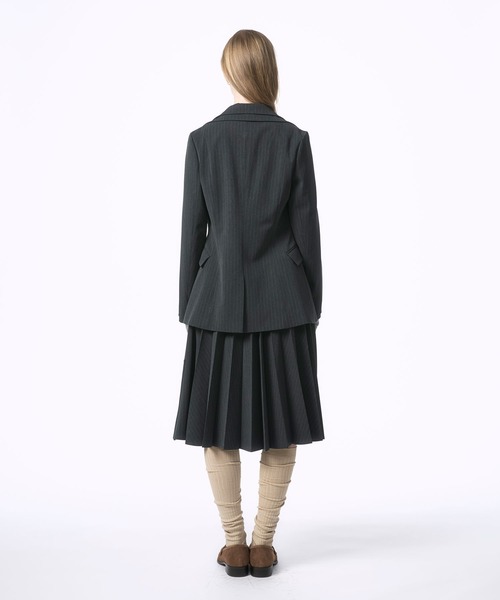 Nora Lily elle(ノラリリーエル)の「【Nora Lily】「elle」Pin Stripe Double Lapel Jacket(テーラードジャケット・レディース・ダークグレー/グレー・FREE)」の15枚目の写真