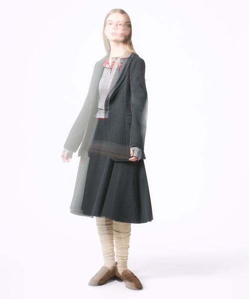 Nora Lily elle(ノラリリーエル)の「【Nora Lily】「elle」Pin Stripe Double Lapel Jacket(テーラードジャケット・レディース・ダークグレー/グレー・FREE)」の18枚目の写真