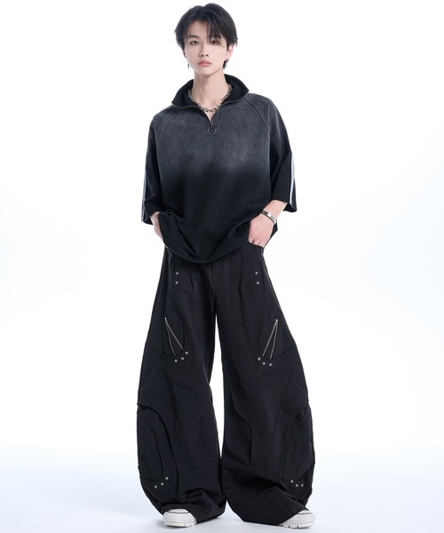 ADRER(アドラー)の「Over Size Line Sleeve Half-Zip Tee / オーバーサイズ ラインスリーブ ハーフジップT(Tシャツ/カットソー・メンズ・ブラック/グレー/ブラック系1/ホワイト系1・XS/S/M/L)」の9枚目の写真