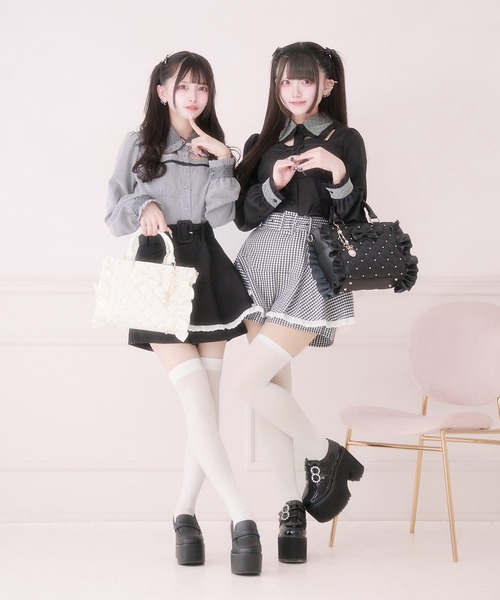 Pal elfy(パルエルフィー)の「ビジュー付きキルティング姫痛バ(ショルダーバッグ・レディース・オフホワイト/ブラック・フリー)」の15枚目の写真