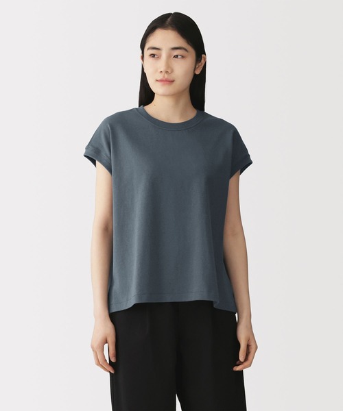 無印良品(ムジルシリョウヒン)の「婦人 引き揃え天竺編みフレンチスリーブTシャツ(Tシャツ/カットソー・レディース・ダークグレー/ブルー系/ホワイト/ライトブルー/ブラック/ライトイエロー・S/M/L/XL)」の5枚目の写真