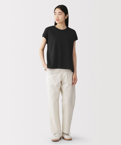 無印良品(ムジルシリョウヒン)の「婦人 引き揃え天竺編みフレンチスリーブTシャツ(Tシャツ/カットソー・レディース・ダークグレー/ブルー系/ホワイト/ライトブルー/ブラック/ライトイエロー・S/M/L/XL)」の22枚目の写真