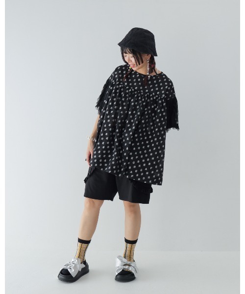 unica（ユニカ）の「ダブルフリルショートパンツ  laides（その他パンツ・レディース・ピンク/ブラック/グレー・F）」の6枚目の写真