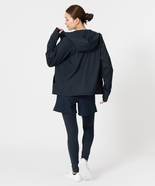 le coq sportif（ルコックスポルティフ）の「ルコックスポルティフ  ポケッタブルUVカットウィンドジャケット（ナイロンジャケット・レディース・ネイビー/ブルー・XL/M/L）」の9枚目の写真