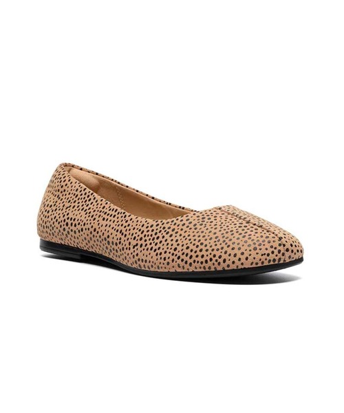 Clarks(クラークス)の「クラークス Livia Lily リビアリリー(バレエシューズ・レディース・レオパード・55/50/45/40/35/30)」の4枚目の写真