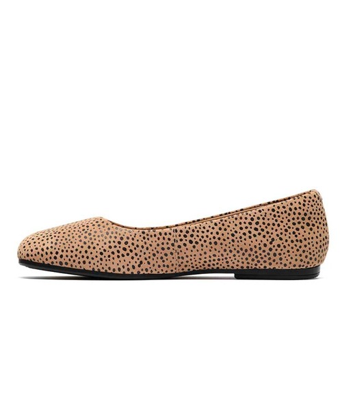 Clarks(クラークス)の「クラークス Livia Lily リビアリリー(バレエシューズ・レディース・レオパード・55/50/45/40/35/30)」の6枚目の写真