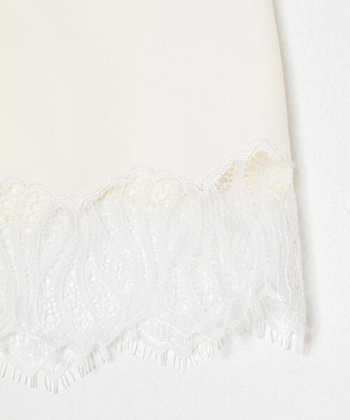 URBAN RESEARCH ROSSO WOMEN(アーバンリサーチ ロッソ)の「CHIGNON ヘムレースサテンタンクトップ(タンクトップ・レディース・オフホワイト/ブラック・FREE)」の9枚目の写真