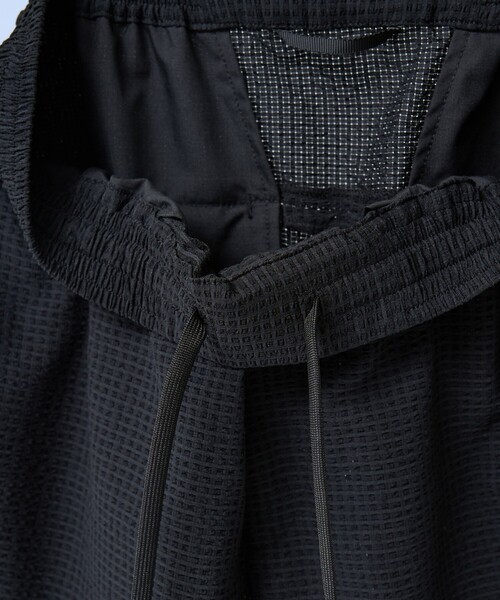 5351 POUR LES HOMMES（ゴーサンゴーイチプールオム）の「【セットアップ対応】トリコット プリント ジョガー パンツ（その他パンツ・メンズ・ブラック/ストライプ・50/48/46/44）」の10枚目の写真