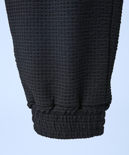 5351 POUR LES HOMMES（ゴーサンゴーイチプールオム）の「【セットアップ対応】トリコット プリント ジョガー パンツ（その他パンツ・メンズ・ブラック/ストライプ・50/48/46/44）」の12枚目の写真