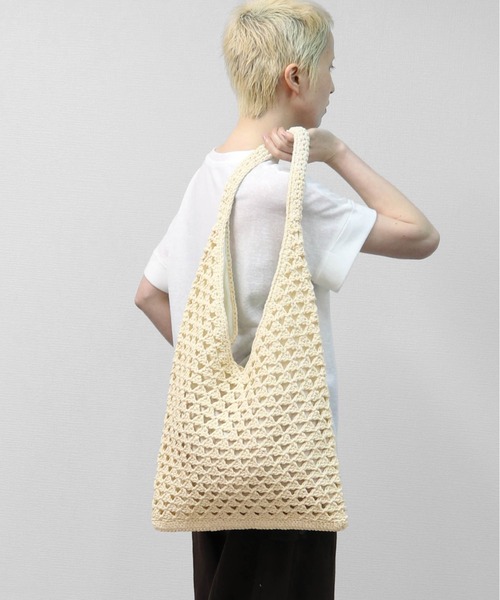 THE CELL.（ザセルドット）の「クロシェ・エアループトートBAG　CROCHET AIR LOOP TOTE BAG（トートバッグ・レディース・ライトブラウン/オフホワイト・FREE）」の3枚目の写真