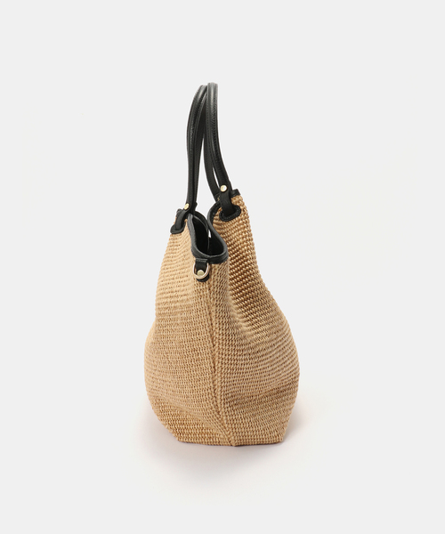 AULENTTI(オウレンティ)の「【WEB+一部店舗限定】AULENTTI / オウレンティ ラフィアトートコンビバッグ(ショルダーバッグ・レディース・キャメル/ブラック・FREE)」の3枚目の写真