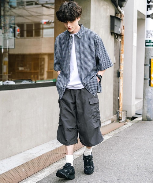 Rocky Monroe(ロッキーモンロー)の「膝下丈 ワンタック ナイロンワイドカーゴハーフパンツ(カーゴパンツ・メンズ・カーキ/チャコール/グレー/ブラック・XL/L/M)」の20枚目の写真