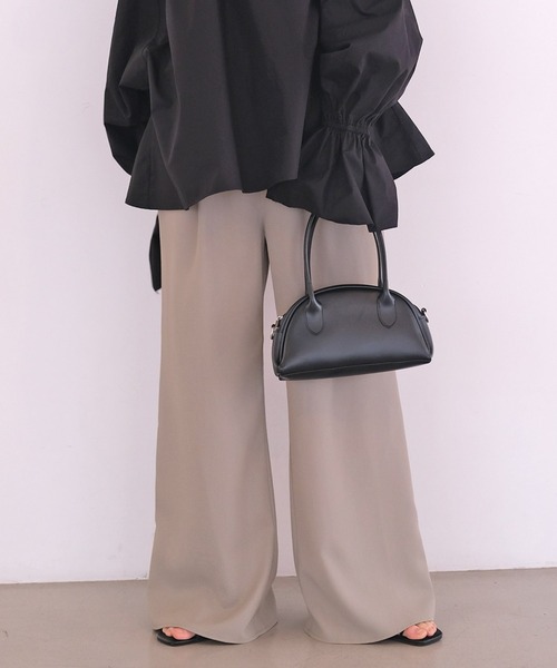 AKTE(アクテ)の「イージーセミワイドリラックスパンツ(その他パンツ・レディース・ブラック/セージグリーン・TALL/FREE)」の2枚目の写真