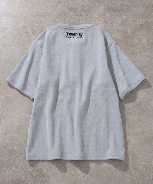 THRASHER(スラッシャー)の「【THRASHER/スラッシャー】ワンポイント刺繍 ヘンリーネックTシャツ(Tシャツ/カットソー・メンズ・ホワイト/ブラック/グレー・S/L/M)」の4枚目の写真