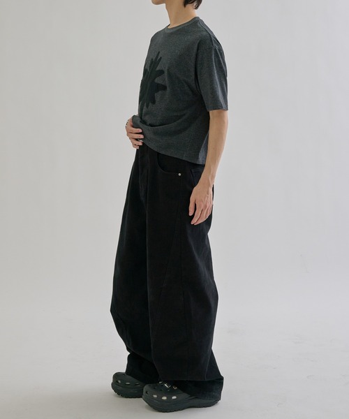 EPNK(イーピーエヌケー)の「Symbol applique Tee / シンボルアップリケT(Tシャツ/カットソー・メンズ・ブラック/ホワイト・SMALL/MEDIUM/LARGE)」の18枚目の写真