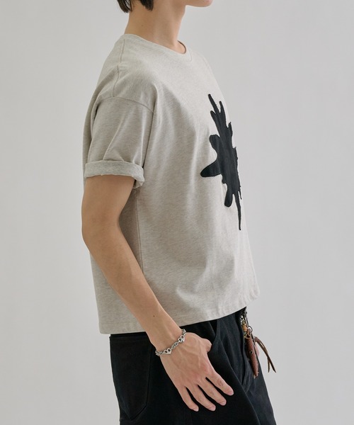 EPNK(イーピーエヌケー)の「Symbol applique Tee / シンボルアップリケT(Tシャツ/カットソー・メンズ・ブラック/ホワイト・SMALL/MEDIUM/LARGE)」の7枚目の写真