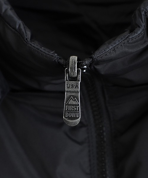 FIRST DOWN（ファーストダウン）の「FIRST DOWN / ファーストダウン：Bubble Down JKT Hood Short：F942111[AST]（ダウンジャケット/コート・メンズ・ブラック・XL/L/M）」の4枚目の写真