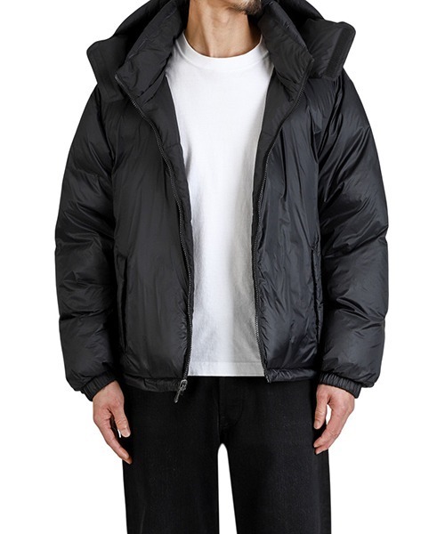 FIRST DOWN（ファーストダウン）の「FIRST DOWN / ファーストダウン：Bubble Down JKT Hood Short：F942111[AST]（ダウンジャケット/コート・メンズ・ブラック・XL/L/M）」の16枚目の写真