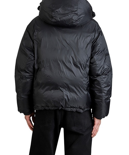 FIRST DOWN（ファーストダウン）の「FIRST DOWN / ファーストダウン：Bubble Down JKT Hood Short：F942111[AST]（ダウンジャケット/コート・メンズ・ブラック・XL/L/M）」の17枚目の写真