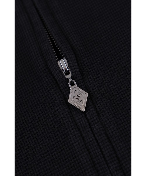 SUPPLIER(サプライヤー)の「ジップフーディ|Multiple Cross Leather Patch Thermal Zip Hoodie|SUPPLIER(パーカー・メンズ・ブラック/ピンク・XX-LARGE/X-LARGE/LARGE/MEDIUM/SMALL)」の18枚目の写真