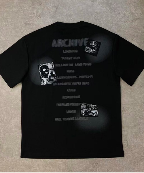 revertical(リバーティカル)の「グラフィックバックプリントTシャツ/フォトコラージュデザイン 半袖ルーズT(Tシャツ/カットソー・メンズ・ホワイト/ブラック・LARGE/MEDIUM)」の7枚目の写真