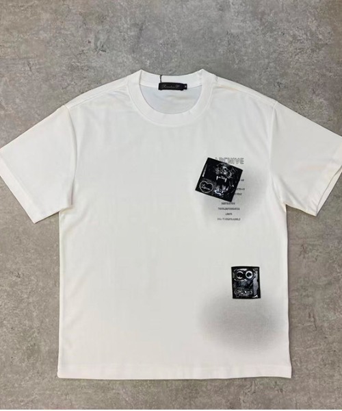 revertical(リバーティカル)の「グラフィックバックプリントTシャツ/フォトコラージュデザイン 半袖ルーズT(Tシャツ/カットソー・メンズ・ホワイト/ブラック・LARGE/MEDIUM)」の19枚目の写真