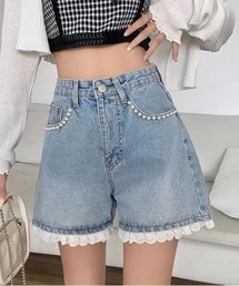 パール付裾レースデニムショートパンツ