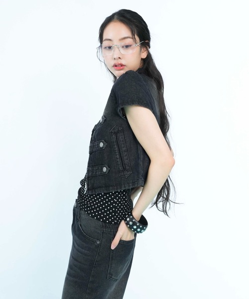sedacle girl(セダクルガール)の「ナポレオンショートデニムジャケット(その他トップス・レディース・インディゴブルー/ブラック・SMALL/MEDIUM)」の3枚目の写真