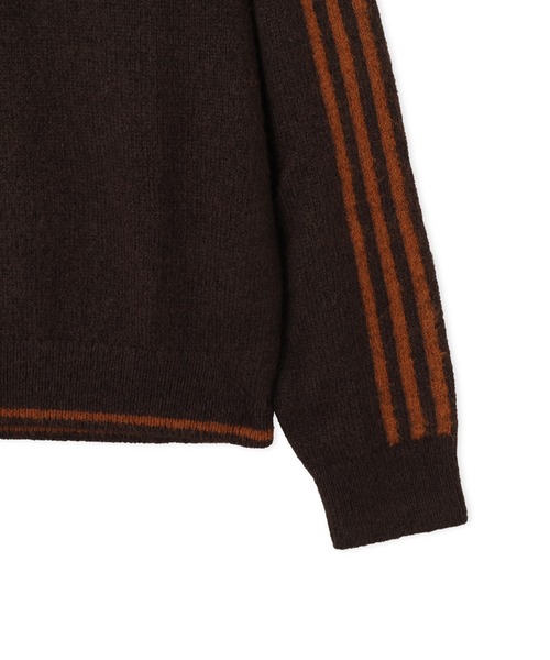 adidas(アディダス)の「adidas 3 STRIPES FLUFFY KNIT CREW / アディダス 3 ストライプス フラッフィー ニット クルー(ニット/セーター・メンズ・ブラウン・S/M/L/XL/XXL)」の6枚目の写真