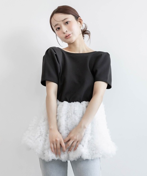 RANDA（ランダ）の「2WAYボリュームペプラムドッキングカットプルオーバー（ニット/セーター・レディース・ピンク/アイボリー/ブラック・FREE）」の2枚目の写真