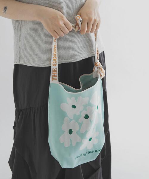 THE GOODLAND MARKET(ザグッドランドマーケット)の「『別注』KNT365×TGM FOURTY Nature(トートバッグ・レディース・ライトブルー/ブラウン・ONE)」の3枚目の写真