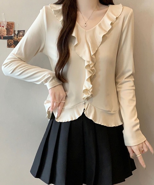 2ly2(トゥーリートゥー)の「フリルデザイン Vネック ペプラムトップス / フェミニン フリルカットソー(Tシャツ/カットソー・レディース・ボルドー/パープル/ブラック/ベージュ・FREE)」の15枚目の写真
