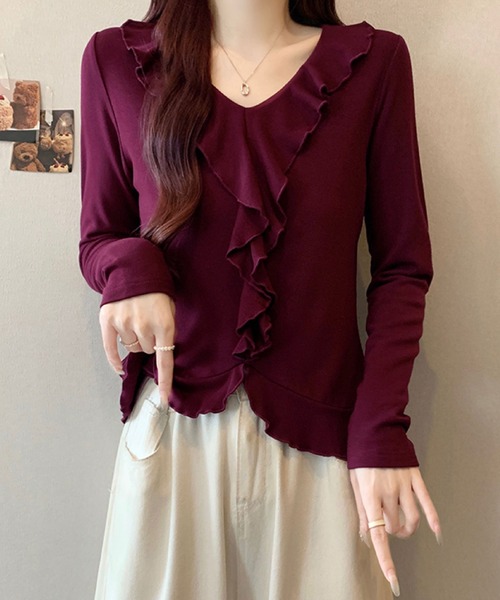 2ly2(トゥーリートゥー)の「フリルデザイン Vネック ペプラムトップス / フェミニン フリルカットソー(Tシャツ/カットソー・レディース・ボルドー/パープル/ブラック/ベージュ・FREE)」の14枚目の写真