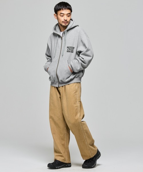KRIFF MAYER(クリフメイヤー)の「スーベニア刺繍ジップパーカー(パーカー・メンズ・ブラック/グレー/ナチュラル・X-LARGE/LARGE/MEDIUM)」の11枚目の写真