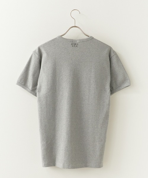 AVIREX(アヴィレックス)の「AVIREX/アビレックス DAILY S/S RIB V NECK TEE デイリー 半袖 リブ Vネック Tシャツ タイト スリムフィット メンズ レディース 秋 秋服 2026年秋冬(Tシャツ/カットソー・メンズ・ホワイト/ブラック/グレー/オリーブ/ロイヤルブルー/チャコール・S/M/L)」の12枚目の写真