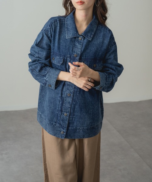 refinedworks(リファインドワークス)の「【refinedworks】ヴィンテージ 感漂う デニム ビッグ シャツ ジャケット(デニムジャケット・レディース・ブルー/ネイビー・FREE)」の2枚目の写真